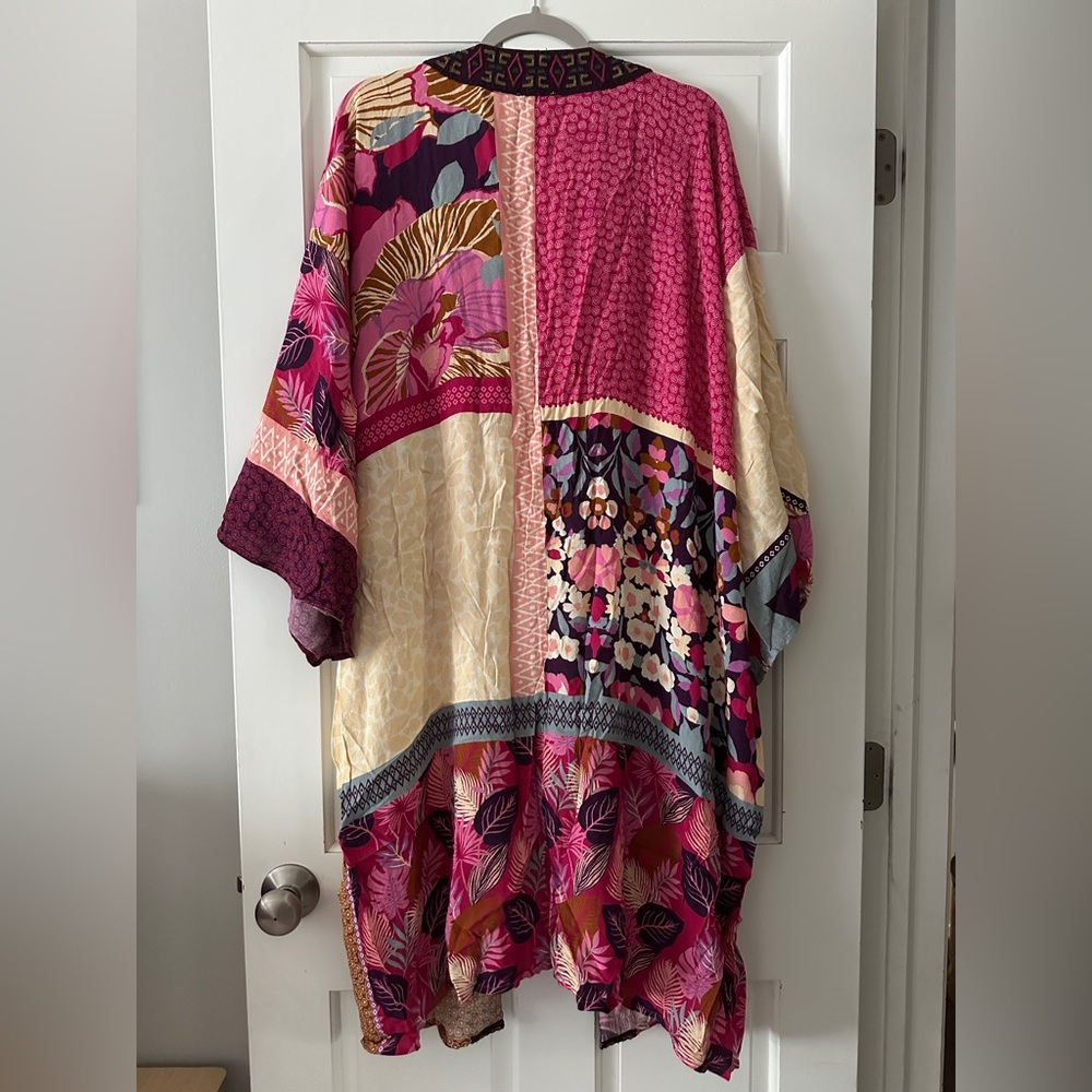 Sundance Paradiso Kimono in Patchwork With Embroidered Trim - Picture 3 of 8